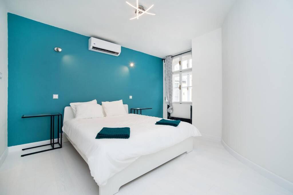 Old Town 1 Bedroom Oasis With Ac And Double Shower Прага Екстериор снимка